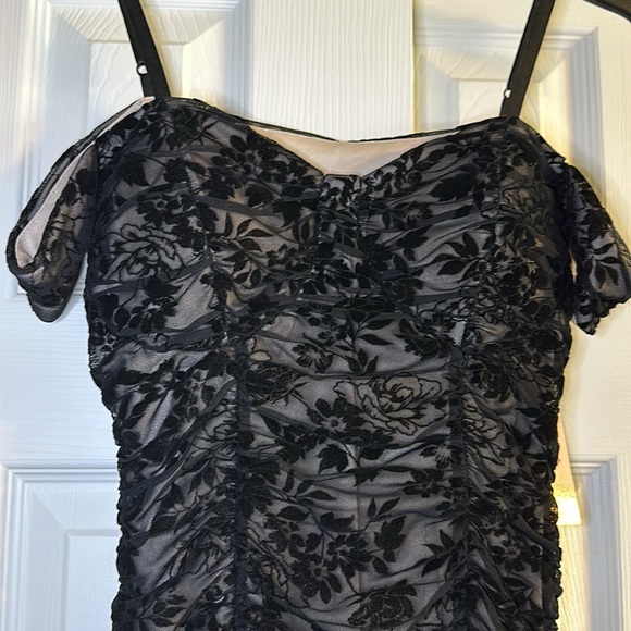 BCX Homecoming/Prom/Cocktail Dress!! - Picture 4 of 12